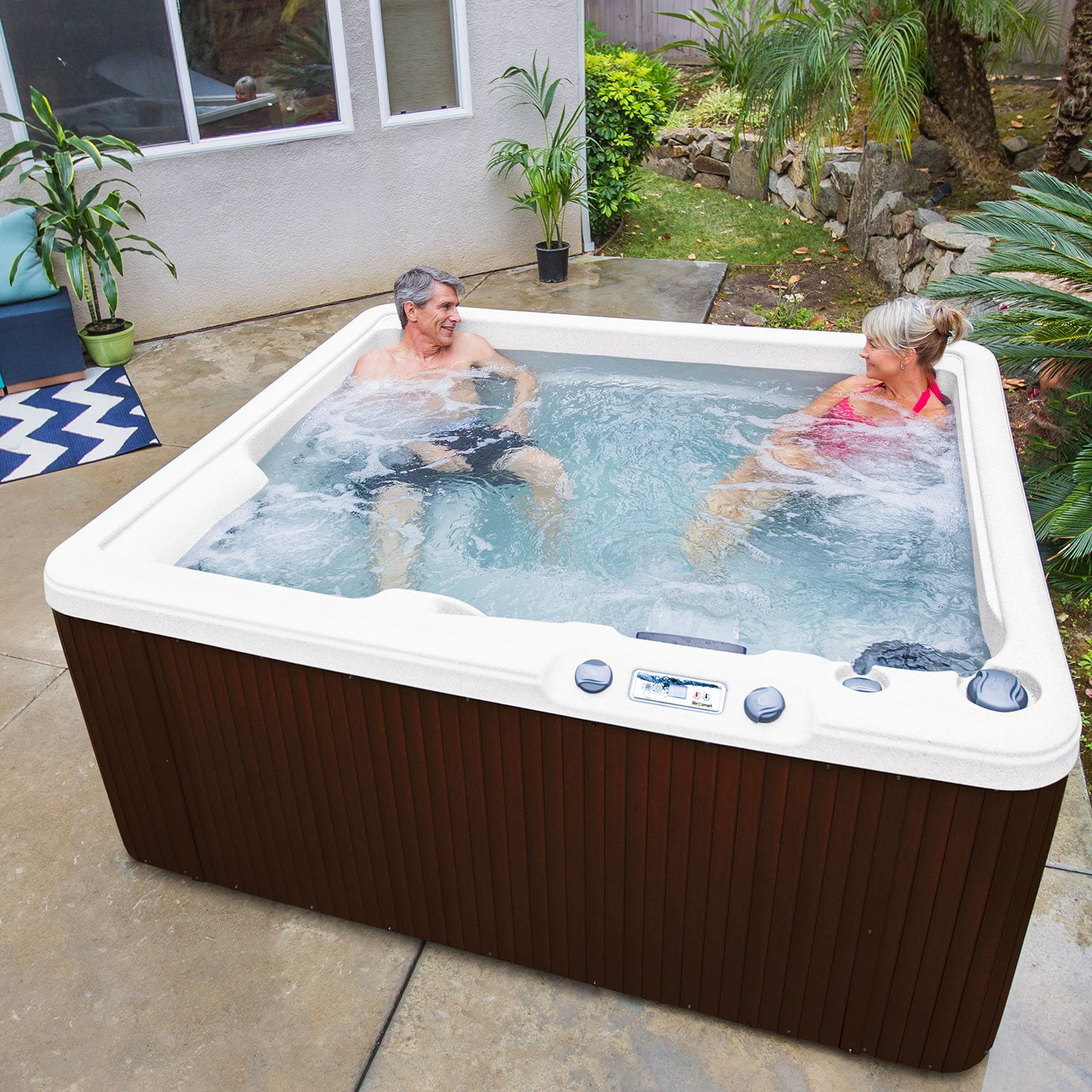 Lifesmart LS350 Plus 5-Person 28-Jet 110v Plug and Play Spa with Thermal Locking Cover - Image 3